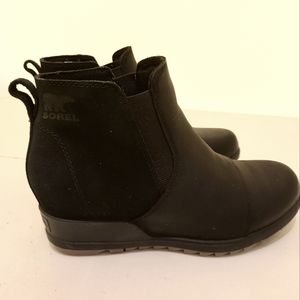 Sorel Evie Wedge Boots 8.5